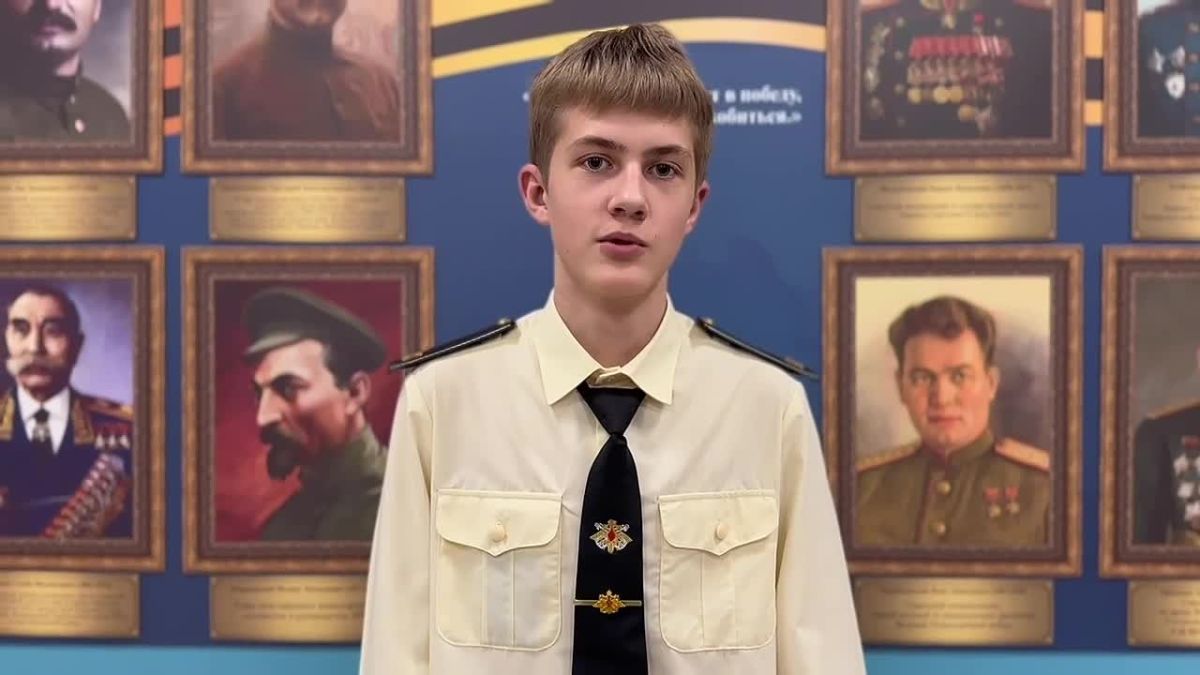 Мой папа - пример и опора. В преддверии Дня отца, который отмечается 18 октября, студенты Хабаровского колледжа водного транспорта и промышленности сняли трогательный видеоролик