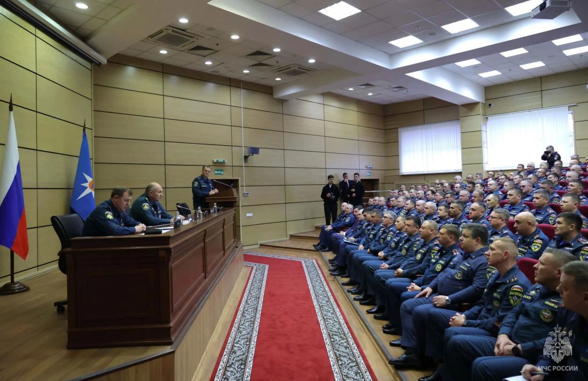 Александр Куренков обозначил перспективы развития федеральной противопожарной службы Александр Куренков обозначил перспективы развития федеральной противопожарной службы