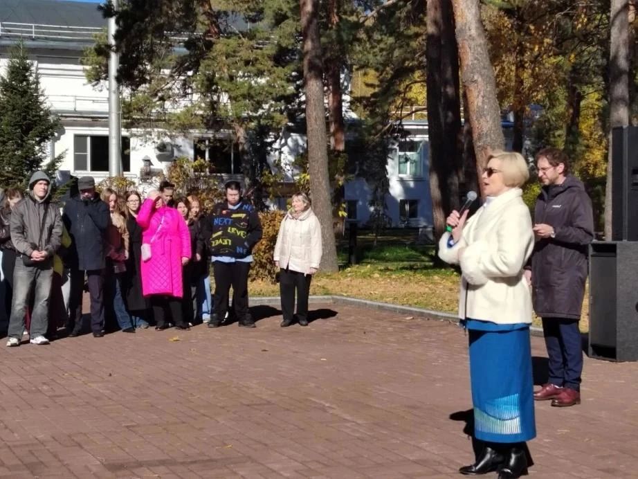 Трудовые династии и успехи региона: в Хабаровске открылись выставки, посвященные достижениям края Трудовые династии и успехи региона: в Хабаровске открылись выставки, посвященные достижениям края