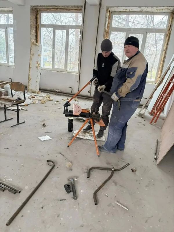 Новый подрядчик взялся за восстановление школы в поселке Хор