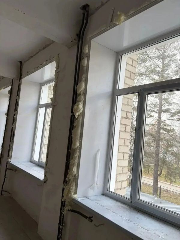 Новый подрядчик взялся за восстановление школы в поселке Хор Новый подрядчик взялся за восстановление школы в поселке Хор
