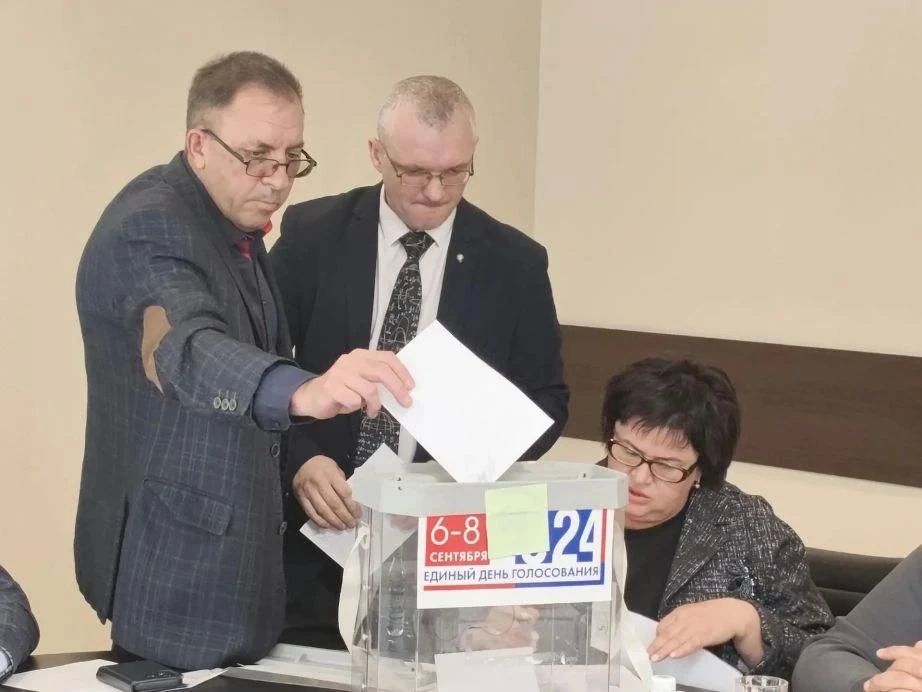 В Хабаровском крае избрали глав трех муниципальных округов – Верхнебуреинского, Ульчского и Амурского В Хабаровском крае избрали глав трех муниципальных округов – Верхнебуреинского, Ульчского и Амурского