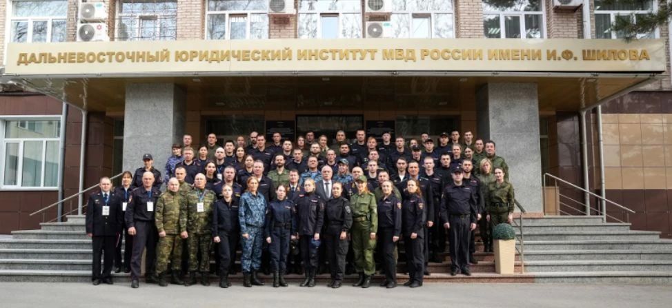 В ДВЮИ МВД России имени И Ф. Шилова торжественно открылись Всероссийские соревнования по стрельбе из боевого ручного стрелкового оружия В ДВЮИ МВД России имени И Ф. Шилова торжественно открылись Всероссийские соревнования по стрельбе из боевого ручного стрелкового оружия
