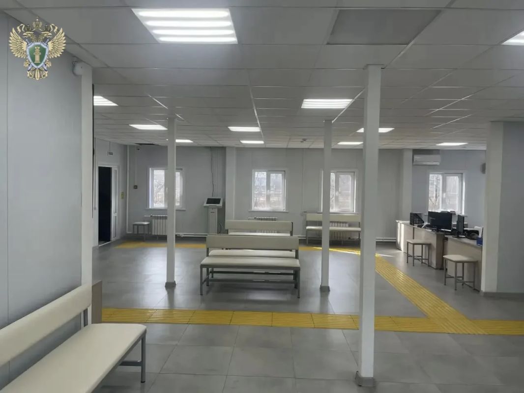 В Хабаровском крае благодаря вмешательству прокуратуры введена в эксплуатацию модульная поликлиника В Хабаровском крае благодаря вмешательству прокуратуры введена в эксплуатацию модульная поликлиника