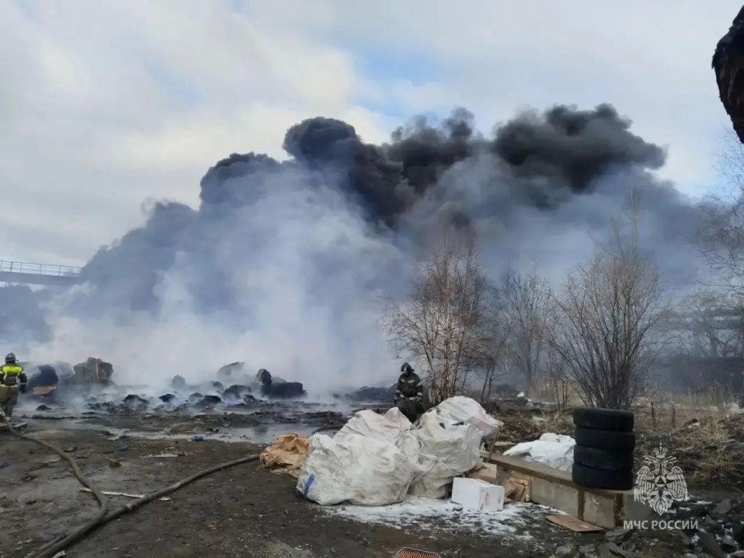 Пожар на Пятой площадке ликвидирован Пожар на Пятой площадке ликвидирован