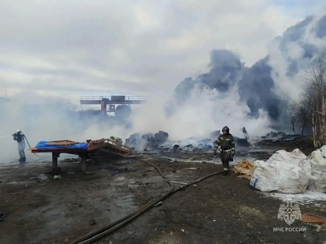 Пожар на Пятой площадке ликвидирован Пожар на Пятой площадке ликвидирован